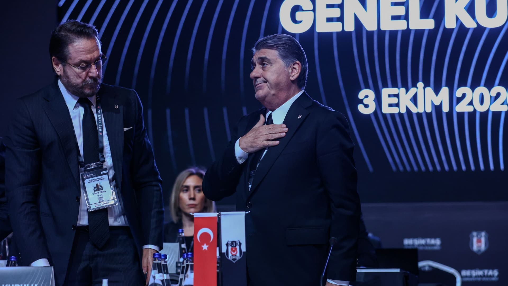 Beşiktaş Genel Kurulu'nda kulübün borcu açıklandı