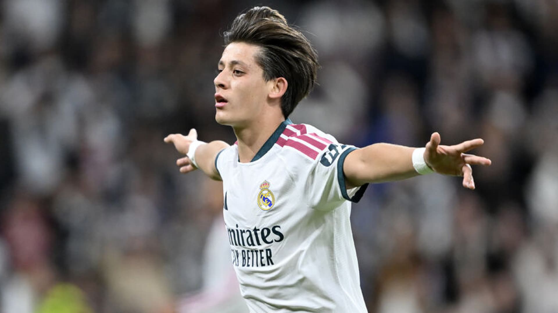 Real Madrid, Sevilla karşısında dört golle kazandı; Arda Güler fileleri havalandırdı