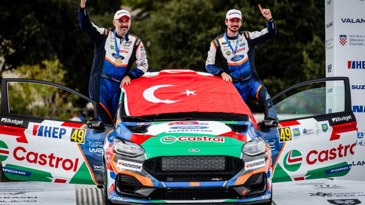 Ali Türkkan, JWRC’de şampiyonluğa ulaşan ilk Türk sürücü oldu